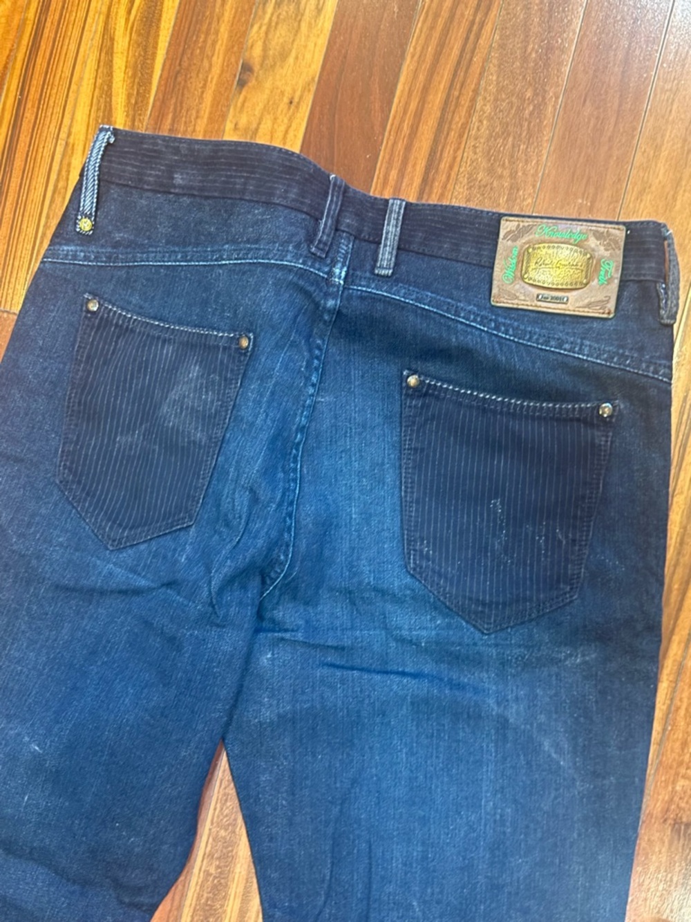 Robert Graham Men's Straight Jeans in Dark Blue 33/30 - Picture 3 of 7
